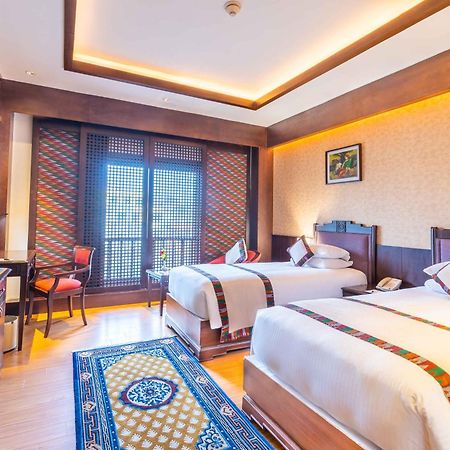 The Soaltee Kathmandu Hotel Екстериор снимка
