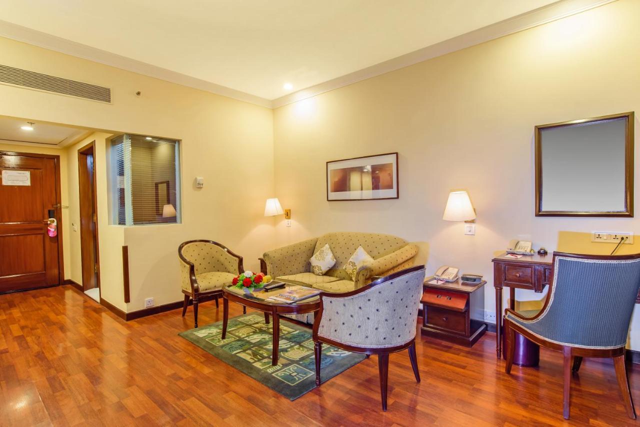 The Soaltee Kathmandu Hotel Екстериор снимка